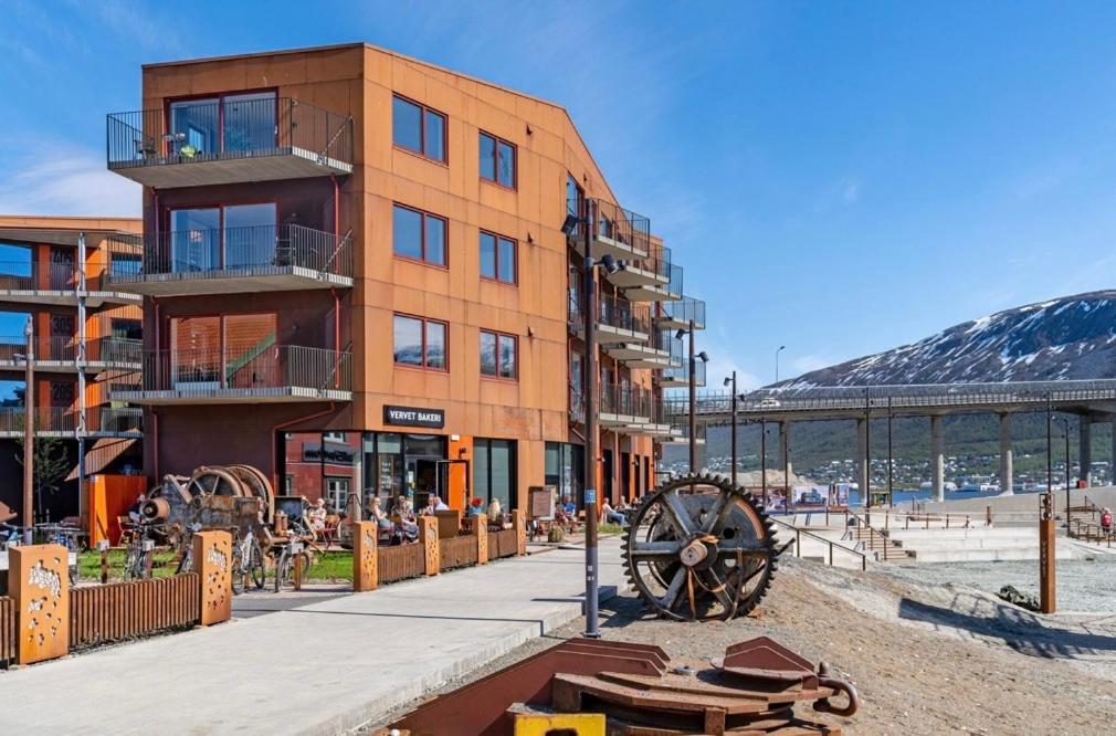 Spacious Central Apartment Tromsø Exteriör bild